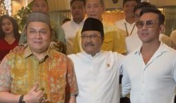 Berdamai, Farhat Abbas Akan Cabut Laporan Terhadap Denny Sumargo dan Novi - JPNN.com