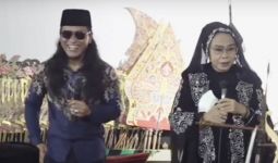 Begini Balasan Yati Pesek seusai Dihina Gus Miftah, Pedas Banget - JPNN.com