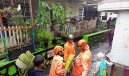 Sejumlah Kawasan di Kota Malang Terendam Banjir Imbas Hujan Deras - JPNN.com