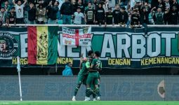 Persebaya Vs Arema FC Berakhir Sangat Dramatis, Cek Klasemen - JPNN.com