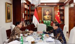 Prabowo Terbuka Bila Jokowi Masuk Gerindra, tetapi Tak Mau Memaksa - JPNN.com