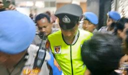 Polisi yang Menembak Mati Siswa SMK Jalani Sidang Etik, Begini Penampilannya - JPNN.com