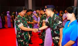 Panglima TNI Terima Laporan Korps Kenaikan Pangkat 16 Perwira Tinggi TNI, Berikut Daftar Namanya - JPNN.com