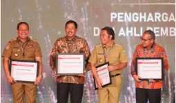 Pemprov Jateng Terima Penghargaan Pemda Teraktif Dalam Pemberdayaan Penyuluh Antikorupsi dan Ahli Pembangun Integritas - JPNN.com