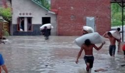 5 Desa di Lombok Timur Dilanda Banjir Imbas Hujan Lebat - JPNN.com