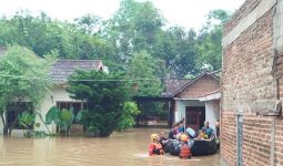 Banjir Bandang Putus Akses Utama Jalur Provinsi Trenggalek-Ponorogo-Pacitan - JPNN.com