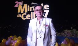 Denny Sumargo Bakal Liburan Natal ke Singapura Bareng Istri dan Anak - JPNN.com