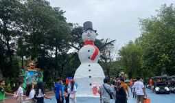 Libur Natal dan Tahun Baru, Jungleland Hadirkan Boneka Salju Setinggi 10 Meter - JPNN.com