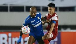 Persib Bandung Juara Paruh Musim BRI Liga 1 - JPNN.com