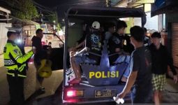 Lagi Pesta Minuman Keras, 13 Remaja Digerebek Polisi - JPNN.com