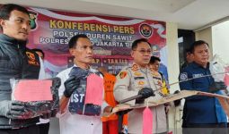 Polisi Gulung Kawanan Begal yang Beraksi di BKT, Nih Barang Buktinya - JPNN.com