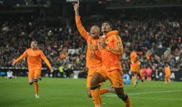 Valencia Vs Madrid: Bellingham Gagal Penalti, Gol Mbappe Batal, Vinicius Kartu Merah - JPNN.com