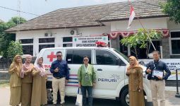 Puskesmas Jomin Terima Ambulans Modern dari Peruri - JPNN.com