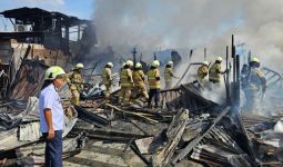 30 Rumah Hangus dalam Insiden Kebakaran di Kemayoran Gempol - JPNN.com