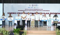 Bermodal Rp 3 Juta, Suciyah Mengubah Nasib dengan Cor Kuningan - JPNN.com