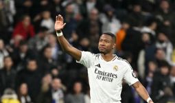 Alaba Disambut Meriah, Real Madrid Pimpin Klasemen La Liga - JPNN.com