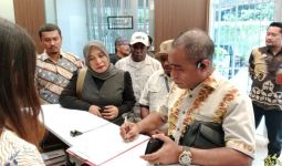 Agustinus Tenau Mengadukan Penyelenggara Pemilu Maybrat kepada DKPP - JPNN.com