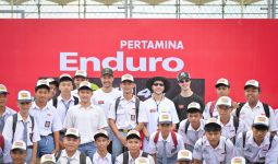 Pertamina Enduro Bawa VR46 Riders Academy Tempa Pembalap Muda Indonesia - JPNN.com