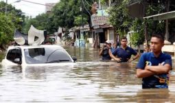 BPBD Jateng Lakukan Operasi Modifikasi Cuaca di Laut Jawa - JPNN.com