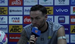 Menjelang Laga Persib vs PSM, Marc Klok Singgung Peran Bobotoh - JPNN.com