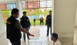 Sontoloyo, Hendra Gasak Ponsel Jemaah Salat Jumat, Polisi Lagi Ramai-ramainya - JPNN.com