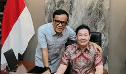 Bambang Widjanarko: Jangan Benturkan Kebijakan Presiden Prabowo dengan Jokowi - JPNN.com