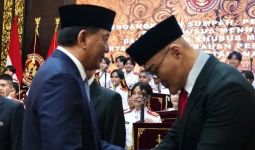 Menhan Lantik Deddy Corbuzier sebagai Stafsus, Alasannya Begini - JPNN.com