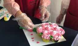 Cupcake Bentuk Bunga Ini Bisa Jadi Hadiah untuk Orang Tersayang di Valentine's Day - JPNN.com