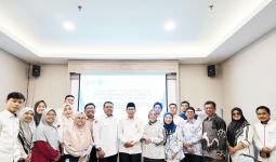 Kemenag Perkuat Tata Kelola Zakat dan Wakaf dengan Modul Pembinaan Berjenjang - JPNN.com