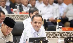 Menteri Iftitah Tetap Yakin Bisa Kembangkan Kawasan Transmigrasi Meski Anggaran Terbatas - JPNN.com