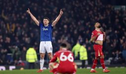 Derbi Merseyside, James Tarkowski Selamatkan Everton dari Kekalahan - JPNN.com