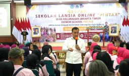 Kepala BKKBN: Sekolah Lansia Atasi Kesendirian dan Kekosongan Hidup Lansia - JPNN.com