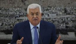 Presiden Mahmoud Abbas Tegas, Tolak Seruan Pengusiran Warga Palestina dari Gaza - JPNN.com