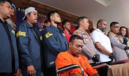 Polisi Tembak Pelaku Penusukan di Denpasar Bali - JPNN.com