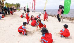 Keseruan PIKnik Anak-Anak TK An Najam di PIK2, Naik Odong-Odong hingga ke Pantai Pasir Putih - JPNN.com