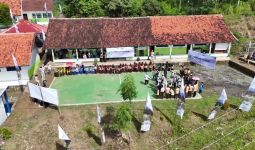 10 Tahun Berdiri dengan Bangunan Seadanya, Sekolah di Ujung Garut Selatan Ini Akhirnya Direnovasi - JPNN.com