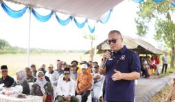 Dorong Petani Pakai Pupuk Berimbang, Legislator NasDem: Biar Hasil Panen Berlimpah - JPNN.com