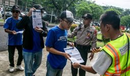 Lapangan Tergenang Air, Final Liga 2 PSIM Yogyakarta vs Bhayangkara FC Ditunda 30 Menit - JPNN.com