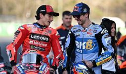 Practice MotoGP Thailand Dramatis, Pecco di Luar 10 Besar - JPNN.com