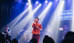 Jaz Bahagia Sekaligus Emosional di Showcase Perjalanan Pesan Cinta - JPNN.com