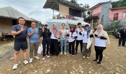 Bulog Gelar 'Trekking Bersama Befood Community' di Pasir Pete Sentul - JPNN.com