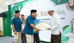 Semarak Ramadan 2025, Petrokimia Gresik Tebar Bansos hingga Rp 682,5 Juta - JPNN.com