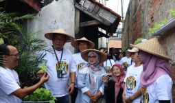 PNM Wujudkan Asta Cita Ketahanan Pangan lewat Urban Farming Lorong Mekaar - JPNN.com