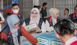 Pegadaian Peduli, Salurkan Bantuan Bagi Para Korban Banjir di Jabodetabek - JPNN.com