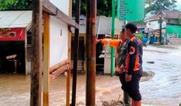 Banjir Disertai Longsor di Sukabumi Menewaskan Satu Warga dan Tujuh Orang Hilang - JPNN.com