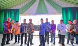 Agung Sedayu Group Pancangkan Tiang Perdana Masjid Al-Ikhlas PIK di Riverwalk Island - JPNN.com