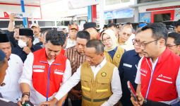 Cek Stok & Kualitas BBM di Baubau, Menteri ESDM Apresiasi Langkah Proaktif Pertamina - JPNN.com