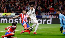 Atletico Madrid vs Real Madrid: Gol Penalti Alvarez Dianulir, Los Blancos ke 8 Besar - JPNN.com