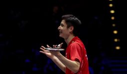 All England 2025: Aksi Shi Yu Qi Vs Li Shi Feng Jadi yang Terbaik - JPNN.com