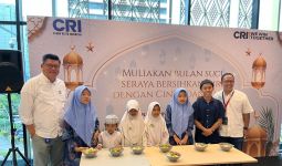 Berbagi Saat Ramadan, CRI Group Ajak Anak Yatim Buat Ramen - JPNN.com